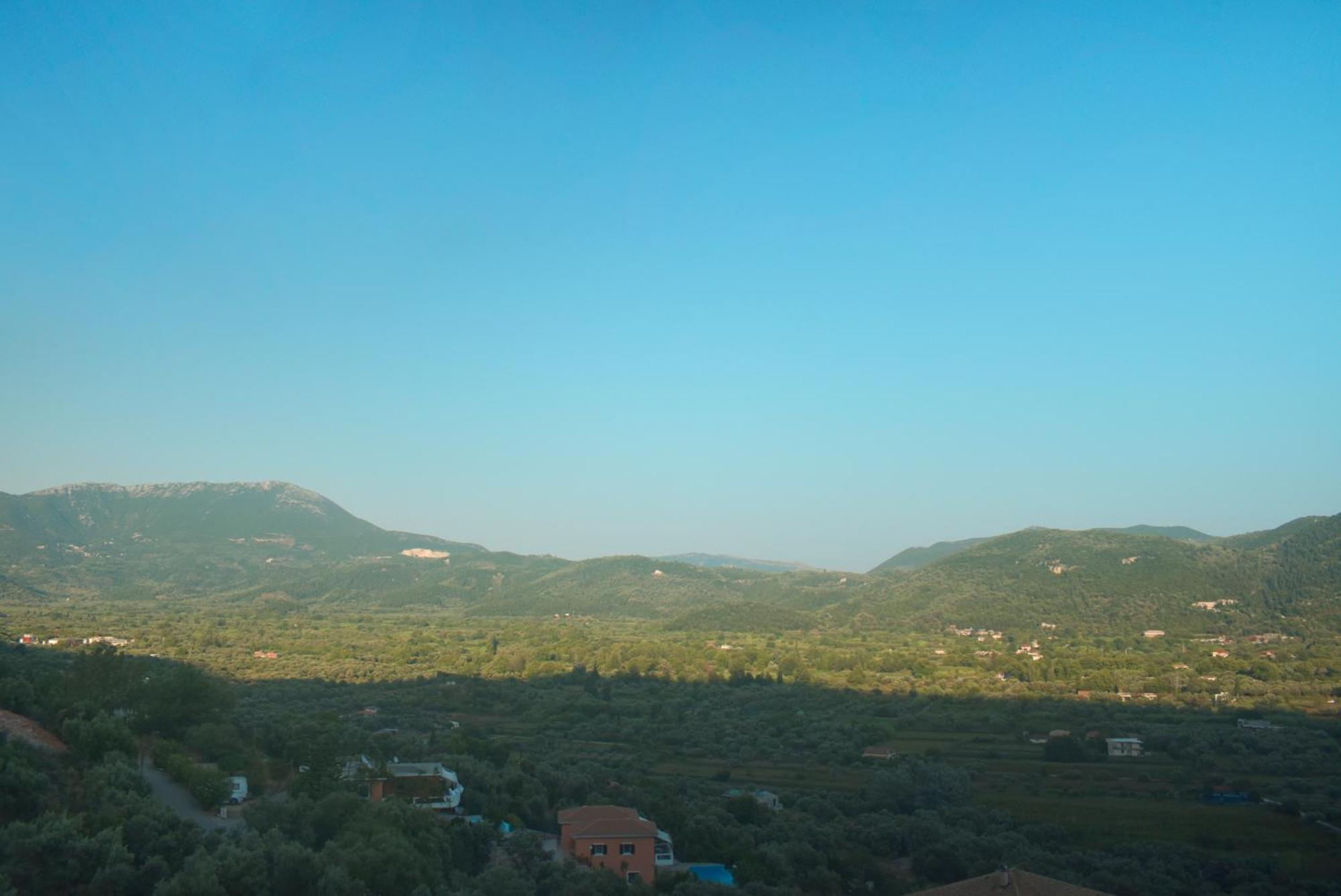 Bay View Suites Vasiliki  Exterior photo