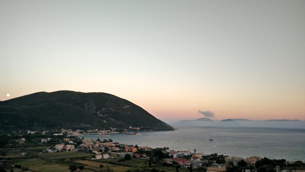 Bay View Suites Vasiliki  Exterior photo